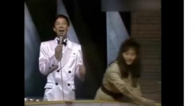 생방송 중 몸무게 공개당하고 울면서 노래 부른 여가수